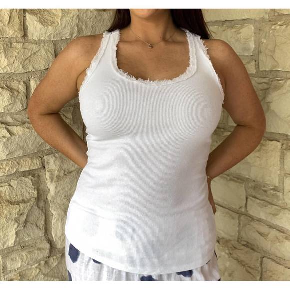 NEW LOOK MODE USA racerback top with sequins detail in white - Picture 1 of 4